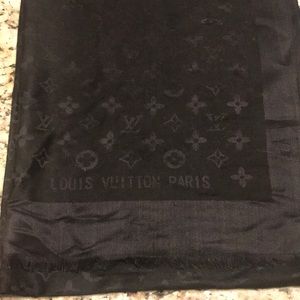 Louis Vuitton Accessories - Louis Vuitton Scarf Louis Vuitton Accessories - Louis Vuitton Scarf